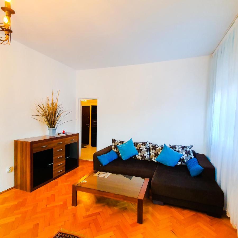 City Center Apartment Βουκουρέστι Εξωτερικό φωτογραφία